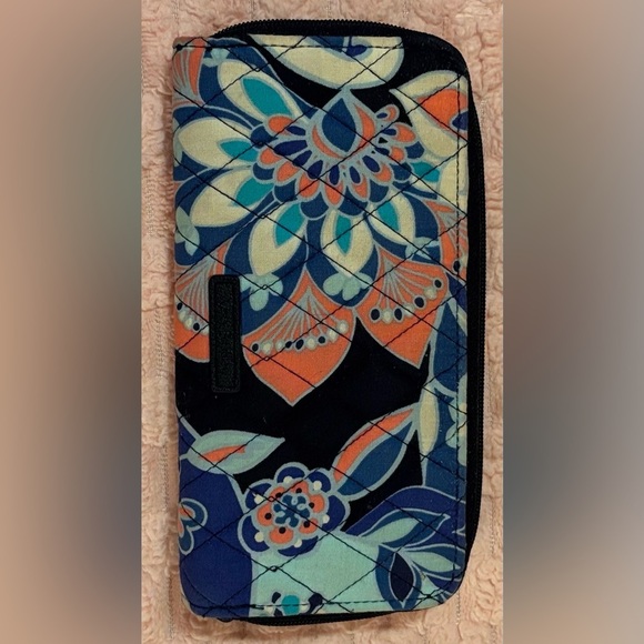 Vera Bradley Multicolor Floral Wallet - Picture 4 of 5